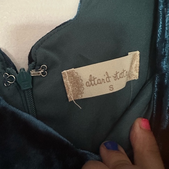 Altared State Dress - Picture 4 of 4